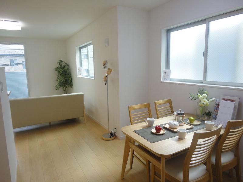 Living. Example of construction