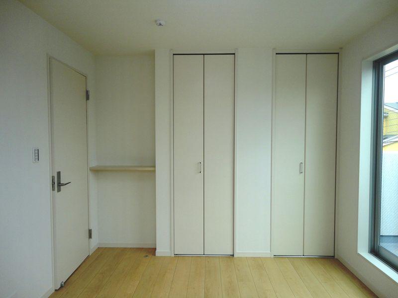 Non-living room. Example of construction