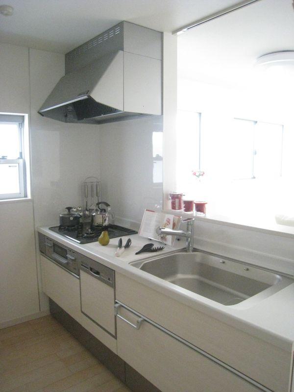 Kitchen. Example of construction