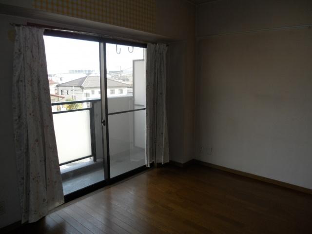 Non-living room