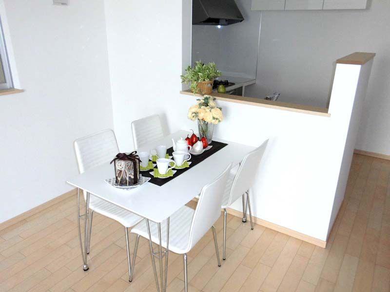 Living. Example of construction