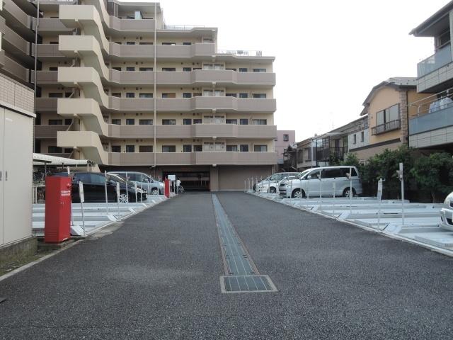 Other common areas. Parking lot