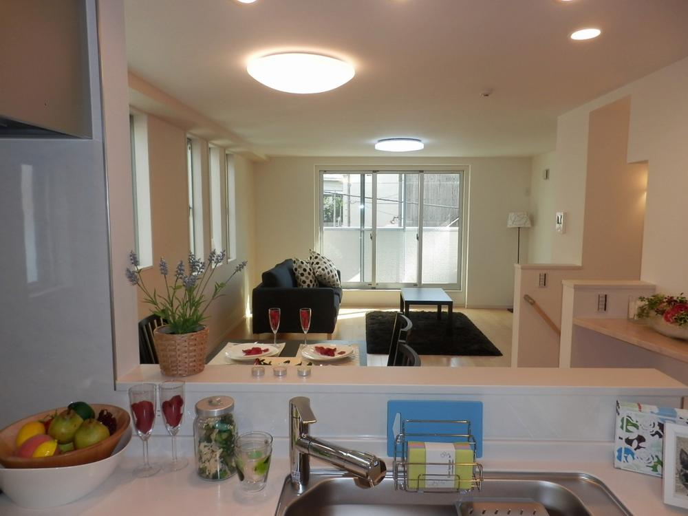 Indoor (10 May 2013) Shooting Living is a picture