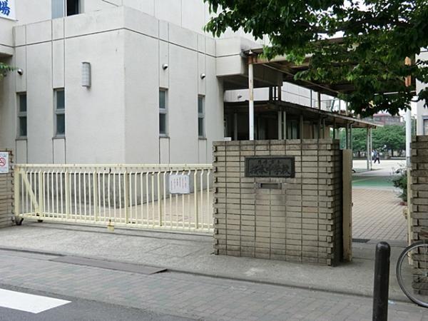 Junior high school. Sakuramoto 370m until junior high school