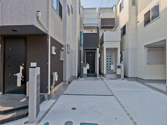 Local appearance photo