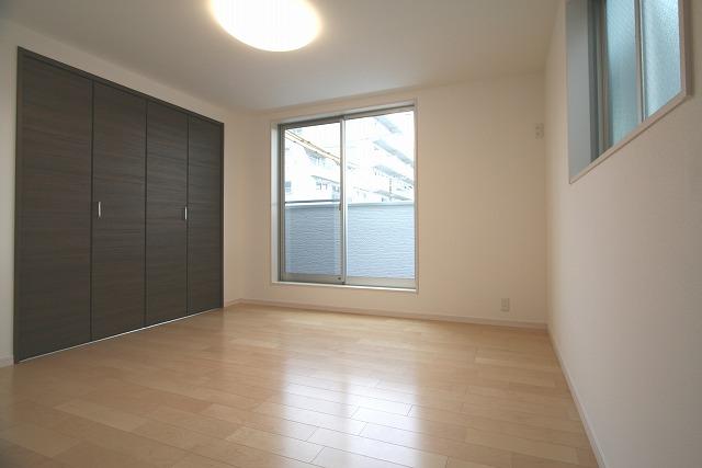 Non-living room. A building interior