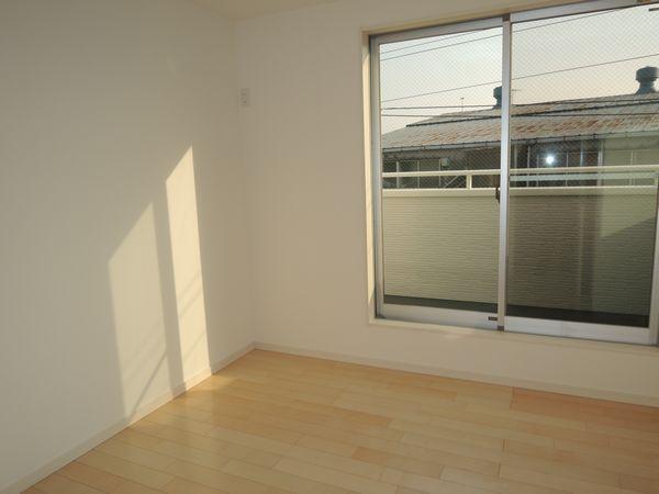 Non-living room. C Building bedroom (2013 December shooting)