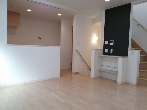 Living. H Building Living