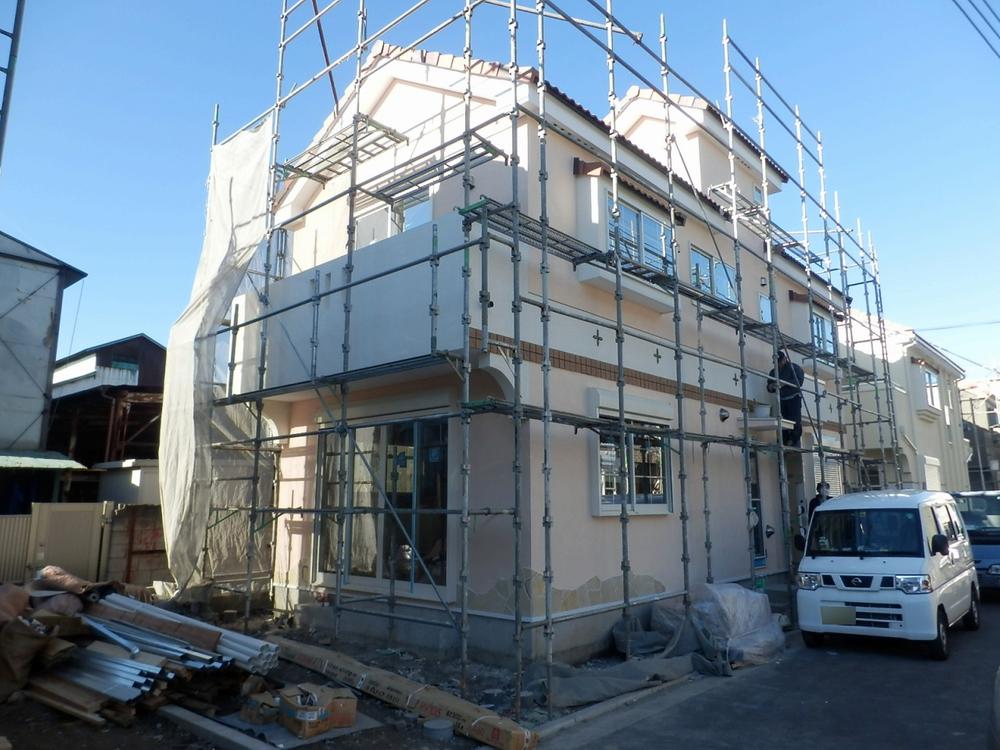 Local photos, including front road. Local (December 23, 2013) Shooting