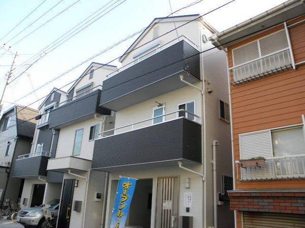 Local appearance photo