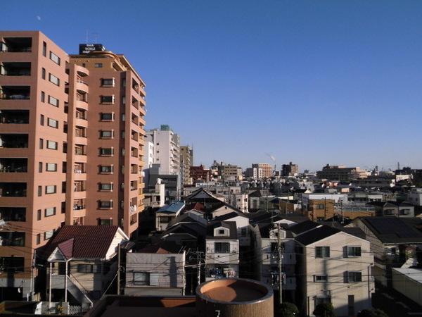 View photos from the dwelling unit