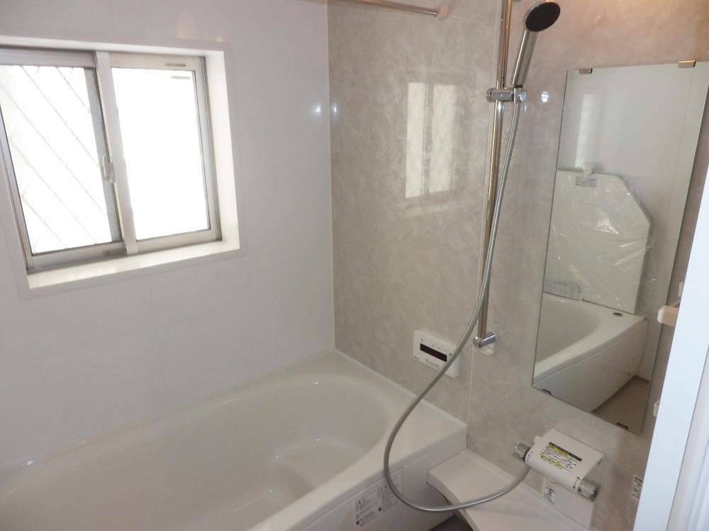 Bathroom. Bathroom one tsubo or more of sober! Indoor (December 16, 2013) Shooting