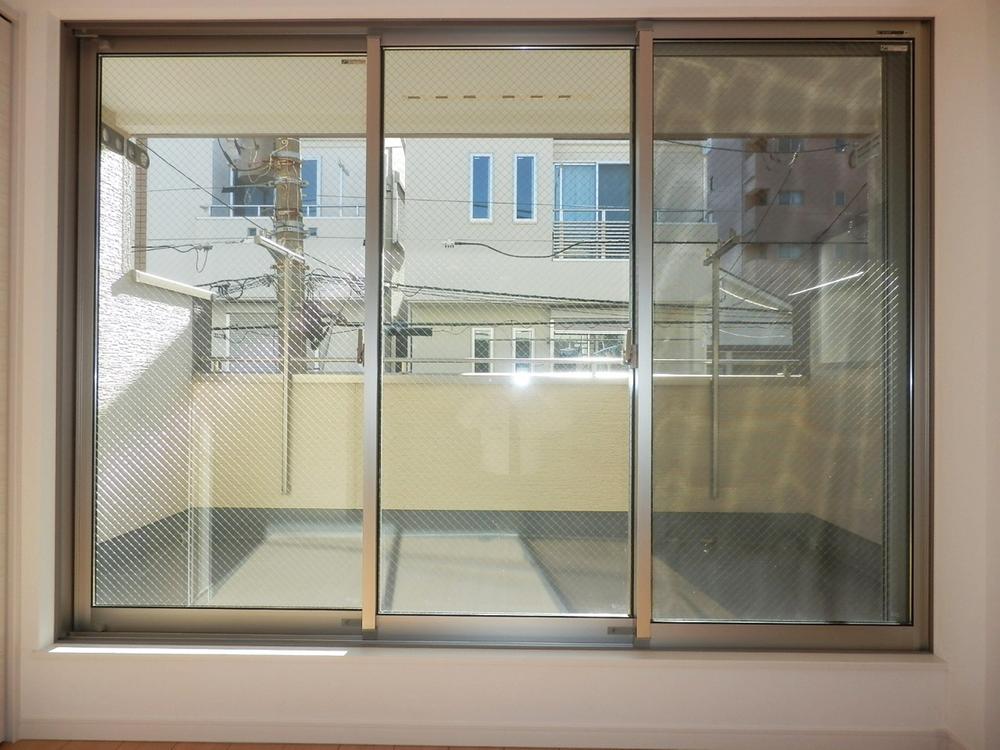 Balcony. Indoor (December 16, 2013) Shooting