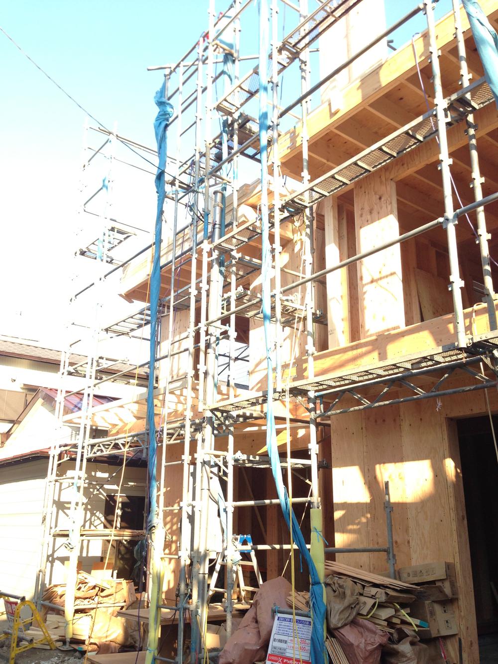 Local appearance photo. Local (12 May 2013) Shooting