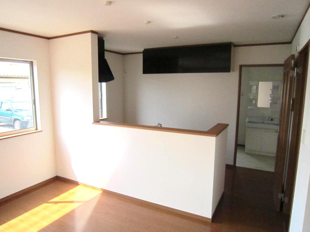 Same specifications photo (kitchen)