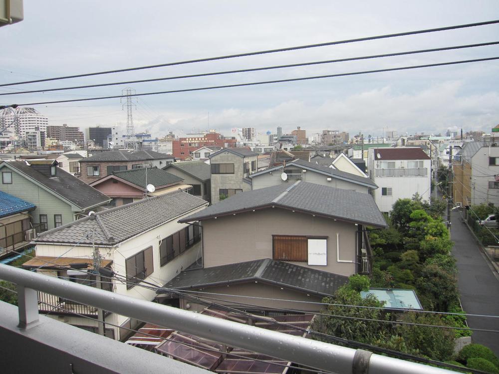 View photos from the dwelling unit. These rooms on the top floor (4th floor). View from the balcony