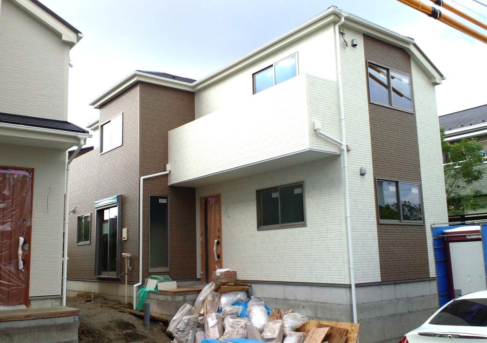 Same specifications photos (appearance). Same specifications complete model