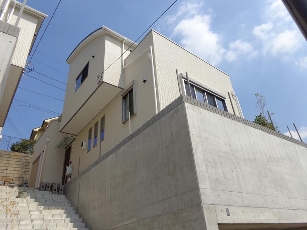 Local appearance photo. Local appearance 2013 September completion of the south road that sunlight plug