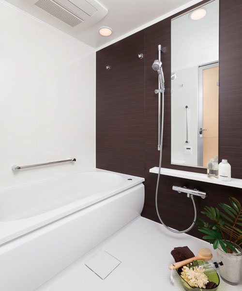 Bathing-wash room. Comfortable bathroom in the portable music player can also enjoy music