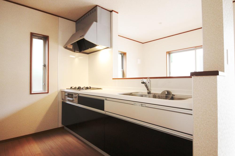 Same specifications photo (kitchen). Same specifications (kitchen)