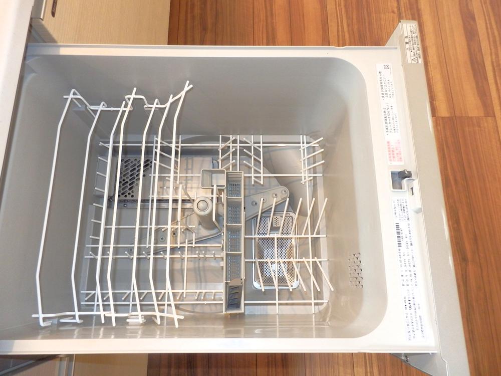 Other Equipment. Support the busy mom in the dishwasher dryer