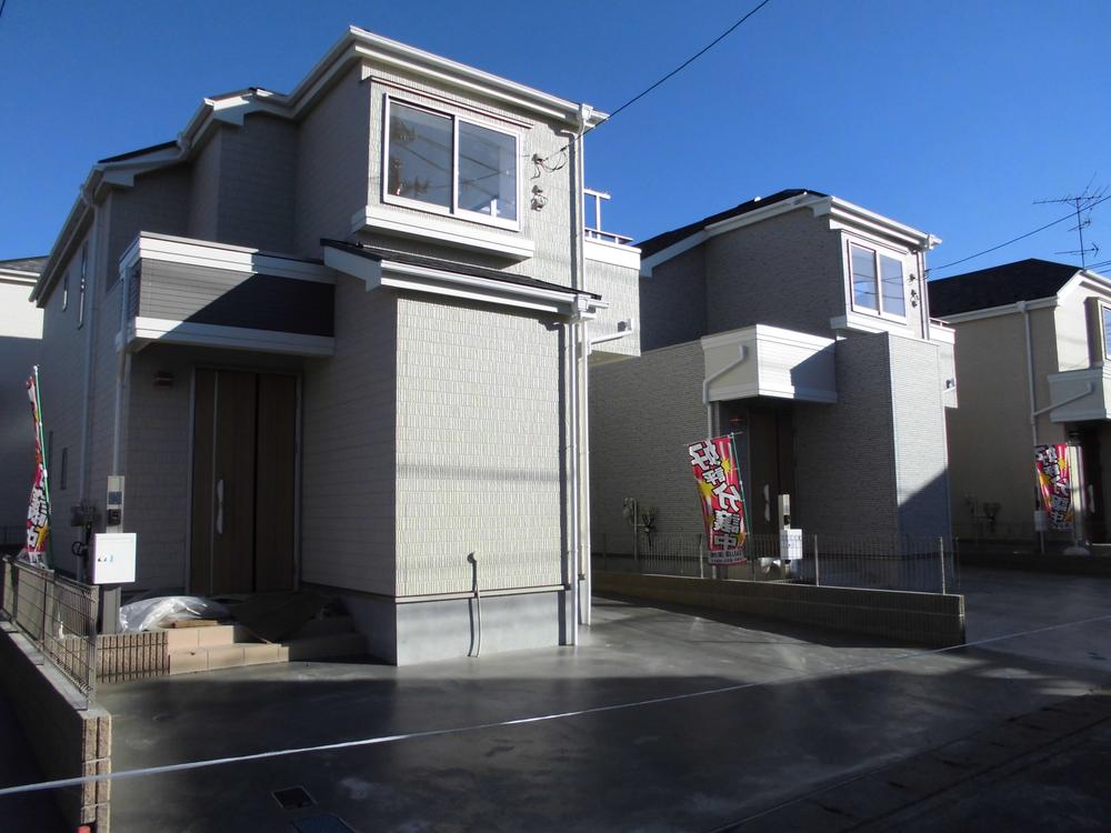 Local appearance photo. Was building completed! At any time possible preview!