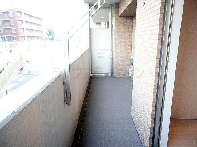 Balcony. Local (11 May 2013) Shooting