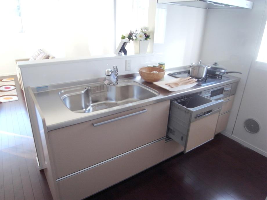 Kitchen. Kitchen 2013 / 12 shooting