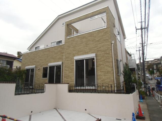 Local appearance photo