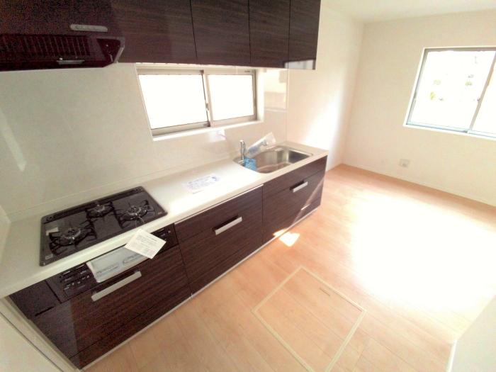 Kitchen. There is under-floor storage (D Building)