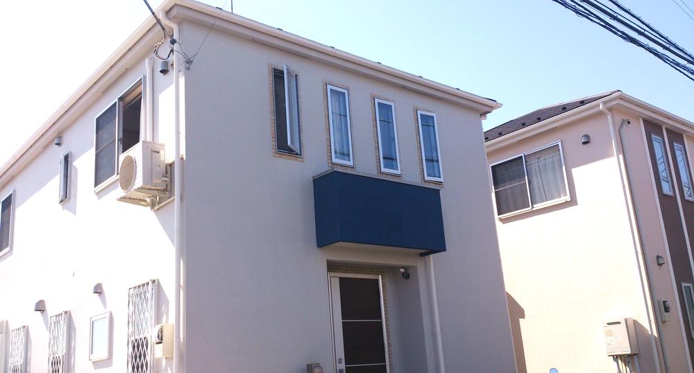 Rendering (appearance). (Building 2) enforcement example