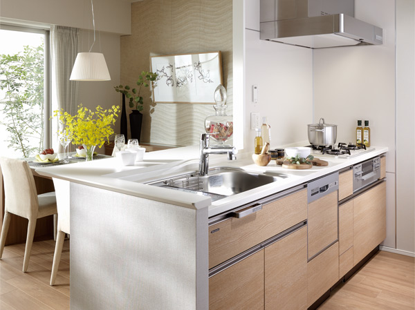 Kitchen.  [kitchen] Cook ・ put away ・ talk ・ Gather family ・ Fun hobby-free. The kitchen is, It is a variety of scenes dwelling place among the dwelling. That's why, ITOCHU Urban Development, Seriously hearing the Mrs. of voice. While Incorporating "I want to this," "I want you to this.", quality ・ function ・ Price has developed a "more kitchen", which is a well-balanced package.