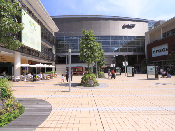 Surrounding environment. Tama Plaza Station (about 3130m / 40-minute walk)