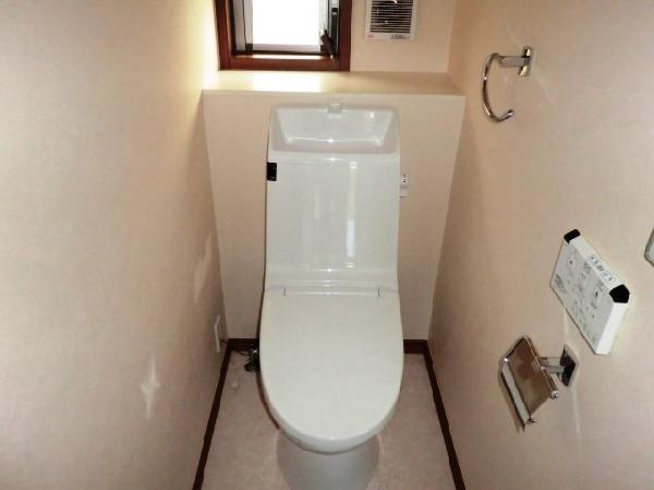 Toilet