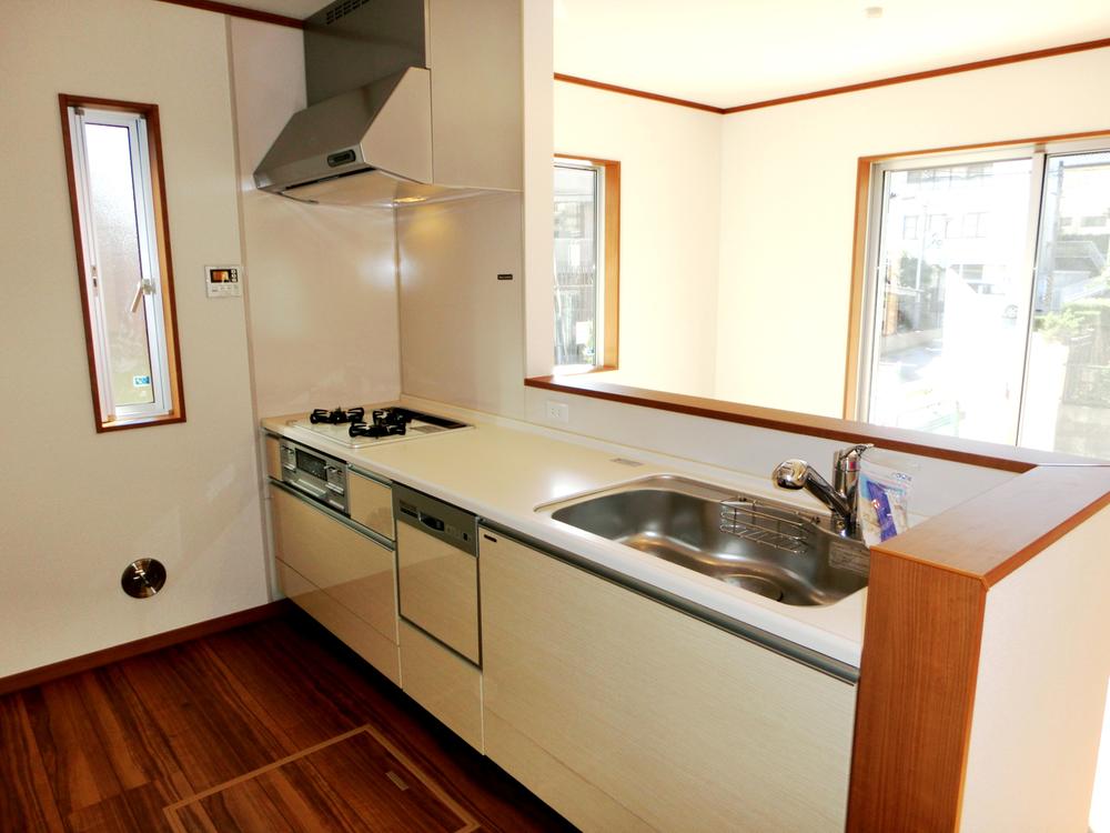 Same specifications photo (kitchen). Same specifications (kitchen)