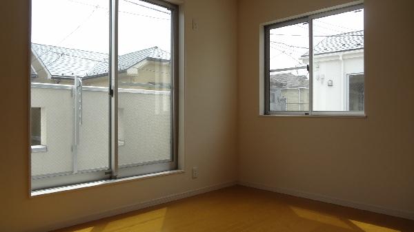 Non-living room. Western-style 1