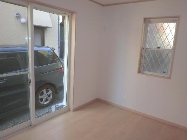 Non-living room. 1 Kaiyoshitsu 5 Pledge