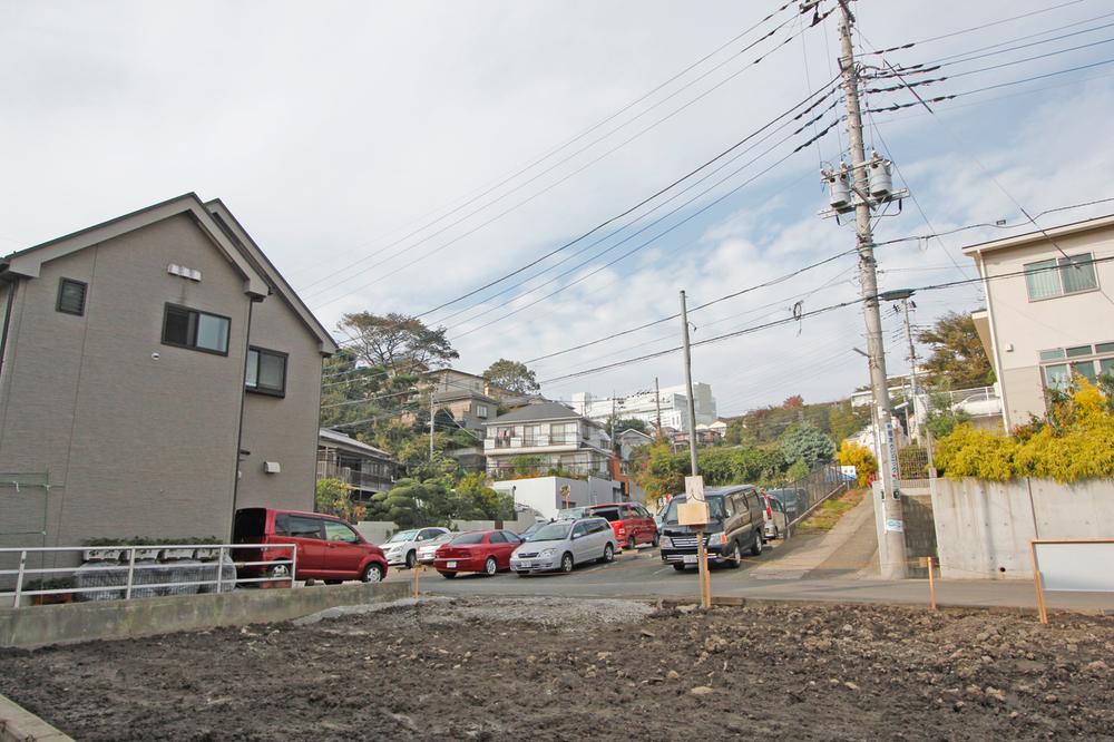 Local appearance photo. Local (11 May 2013) Shooting