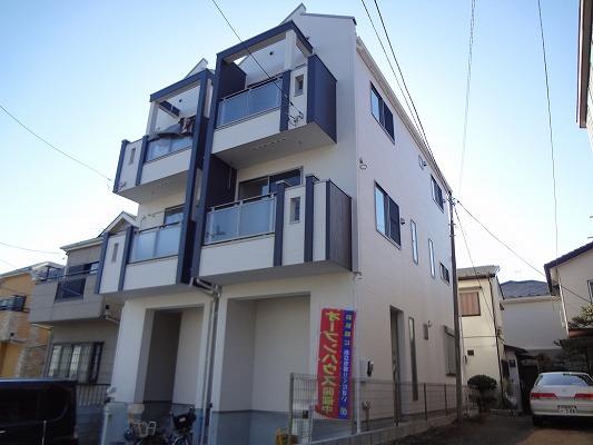 Local appearance photo. Local (February 2013) Shooting