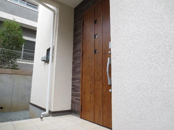 Entrance. It is entrance.