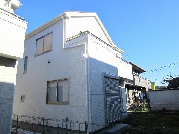 Local appearance photo. Conveniently located in a quiet residential area. 