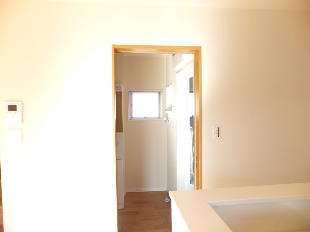 Wash basin, toilet. Consider the housework flow line of wife