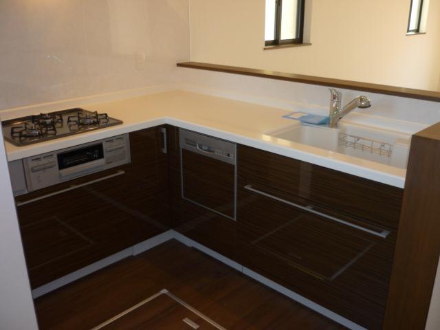 Kitchen. 6 Building room (November 2013) Shooting