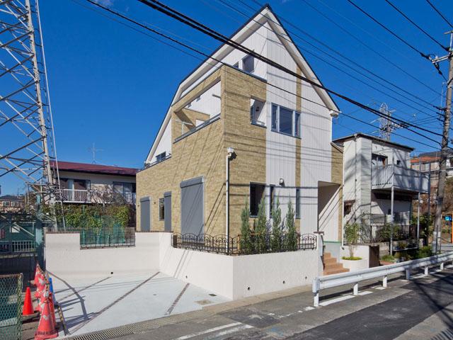 Other local. Local (12 May 2013) Shooting