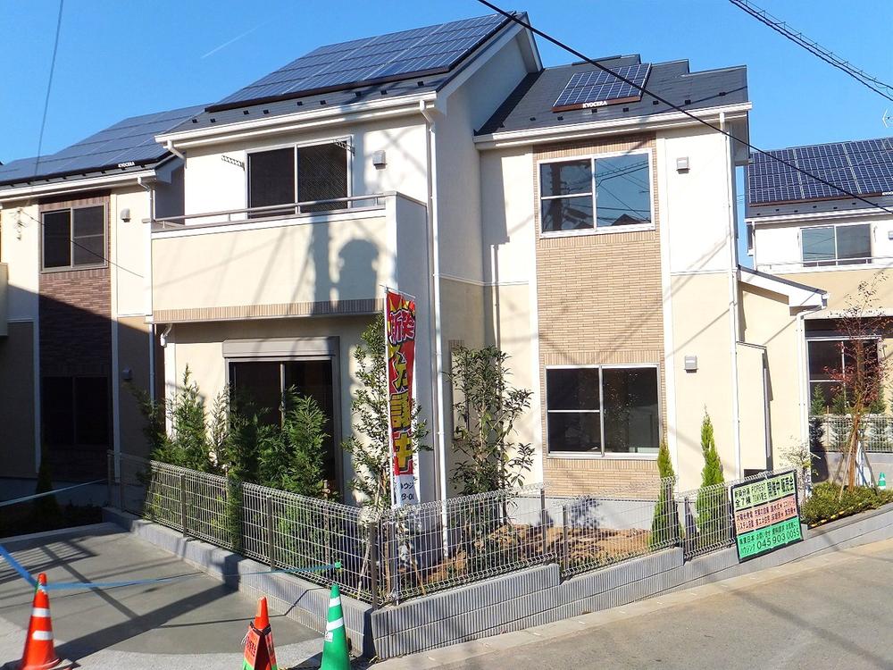 Local appearance photo. Local (11 May 2013) Shooting It is a new construction of sunshine Sansan.