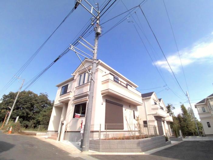 Local appearance photo. It is newly built condominiums of all building a two-story (7 Building appearance)