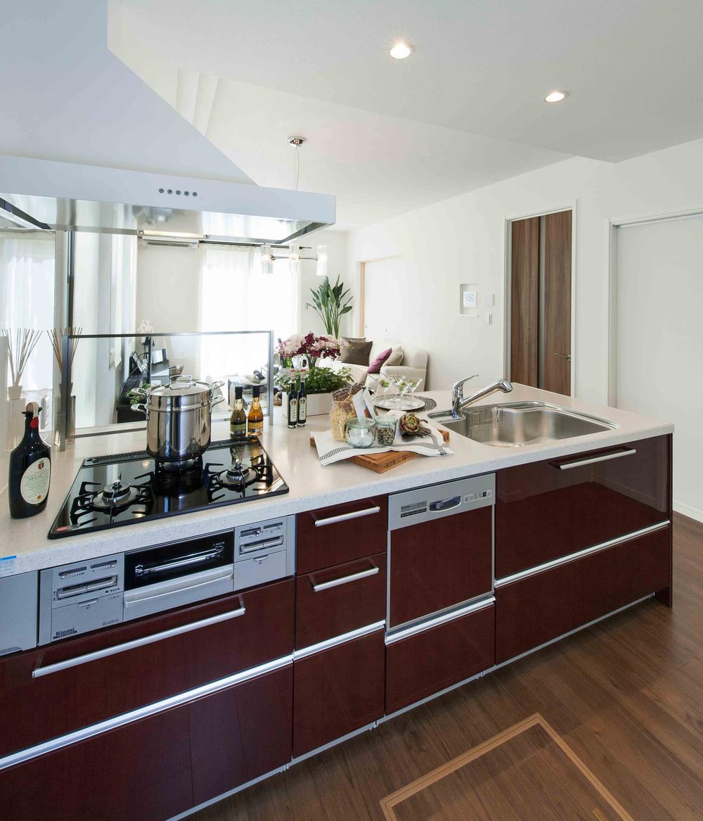 Kitchen. Also stocked various functions, Stylish kitchen up a notch. (No. 2 House, 2013 September shooting)