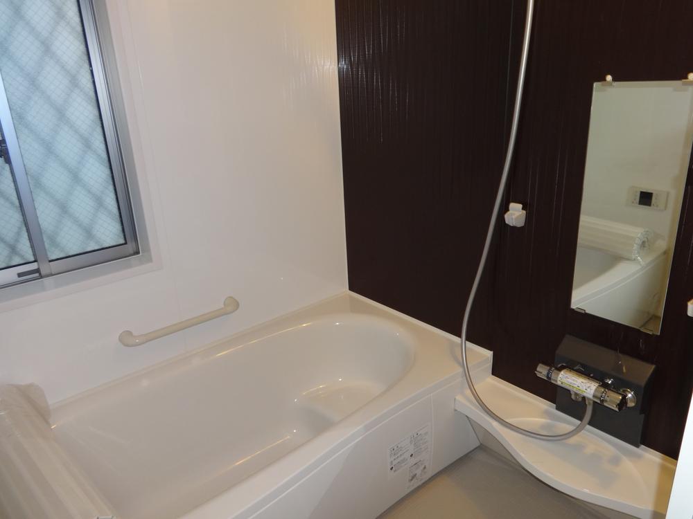 Same specifications photo (bathroom). (1 Building) same specification
