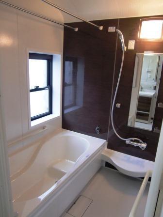 Bathroom. Indoor (11 May 2013) Shooting