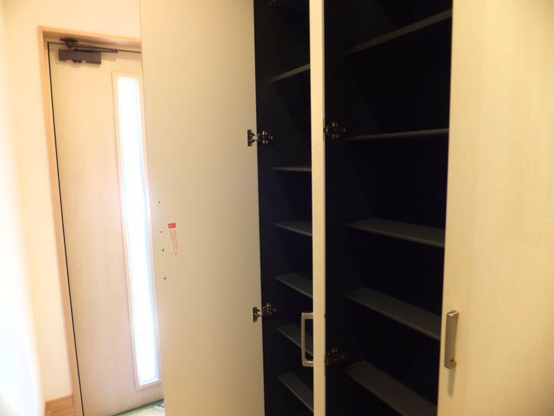 Entrance. Storage capacity is plenty of shoes closet